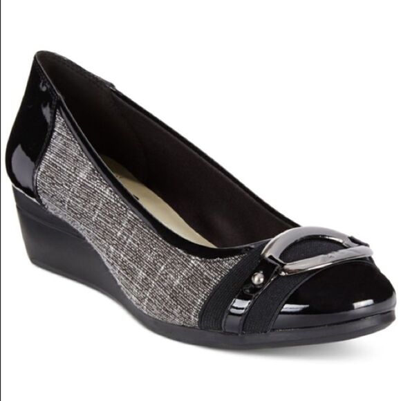 Anne Klein Sport Sadique Patent leather and tweed wedges Size 8.  B71 - Picture 1 of 9